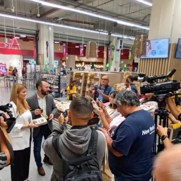 Auchan România aniversează 18 ani pe piața de retail din țara noastră