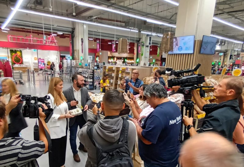 Auchan România aniversează 18 ani pe piața de retail din țara noastră