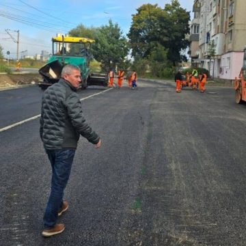 Aproape 100 de noi locuri de parcare în cartierul Aeroport din Petroșani