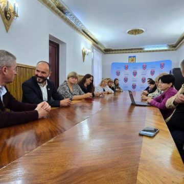 Grup de ucrainieni în căutare de exemple de bune practici privind tranziția justă, la Petroșani