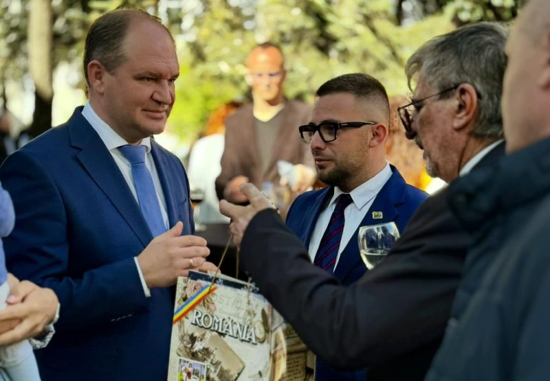 Relațiile de înfrățire dintre Petroșani și Chișinău merg înainte!