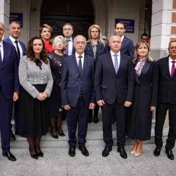 Social-democrații hunedoreni și-au depus oficial candidaturile pentru alegerile parlamentare la Biroul Electoral