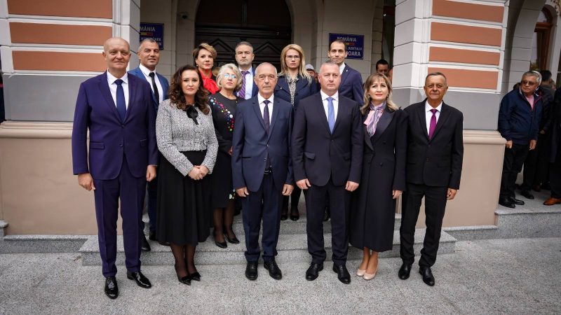 Social-democrații hunedoreni și-au depus oficial candidaturile pentru alegerile parlamentare la Biroul Electoral