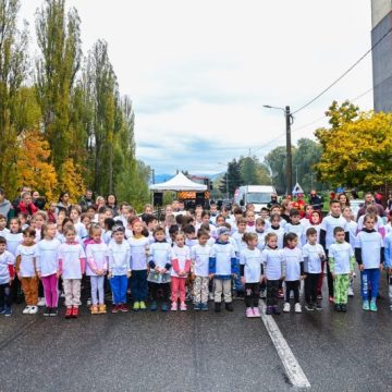 „Sănătoși în mod E.G.A.L.”, o pledoarie pentru sport și sănătate a Crucii Roșii, la Lupeni