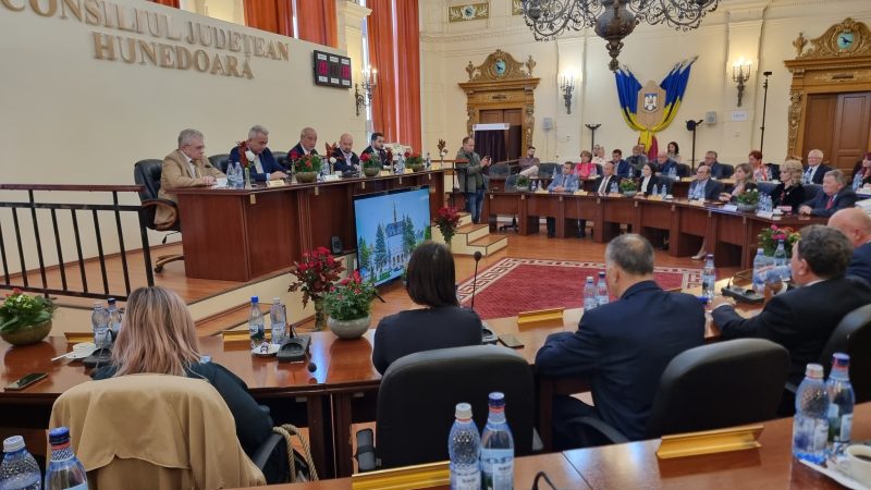 Punct final, cu mulțumiri și satisfacții, pentru legislatura 2020-2024 a Consiliului județean Hunedoara