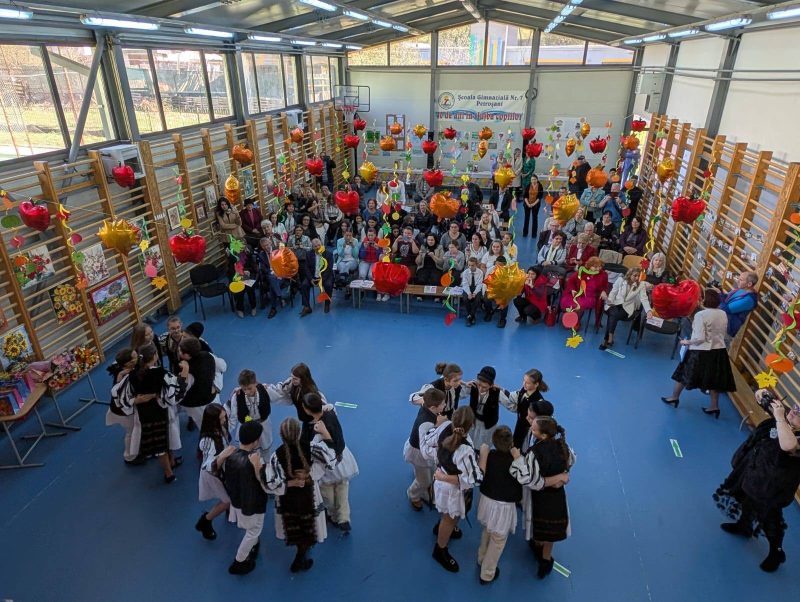 50 de ani de ”Educație cu impact” la Școala gimnazială nr. 7 din Petroșani
