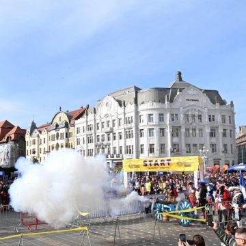 Alergare prin istorie! Aproape 1500 de participanți la Timișoara City Marathon powered by UPT