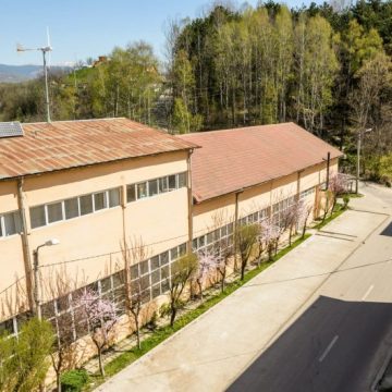 Corpul de învățământ Atelier Școală al Universității din Petroșani va fi modernizat prin Programul Operațional Regional Vest