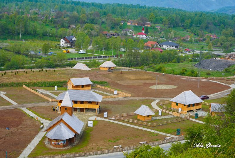 Muzeul Satului Momârlănesc de la Petrila va fi inaugurat pe 8 noiembrie