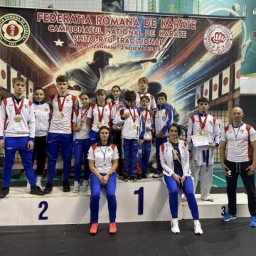 Sportivii Poli Karate Petroșani au revenit cu tolba plină de medalii de la Campionatul Național de Karate Shito Ryu Tradițional