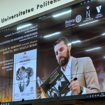 „Istoria Regalităţii în şcoli” a fost prezentată la Hunedoara de Nicolae al României