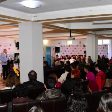 Debut cu dreptul în cel mai apreciat concurs de cultură generală din județul Hunedoara: „Citești și câștigi”