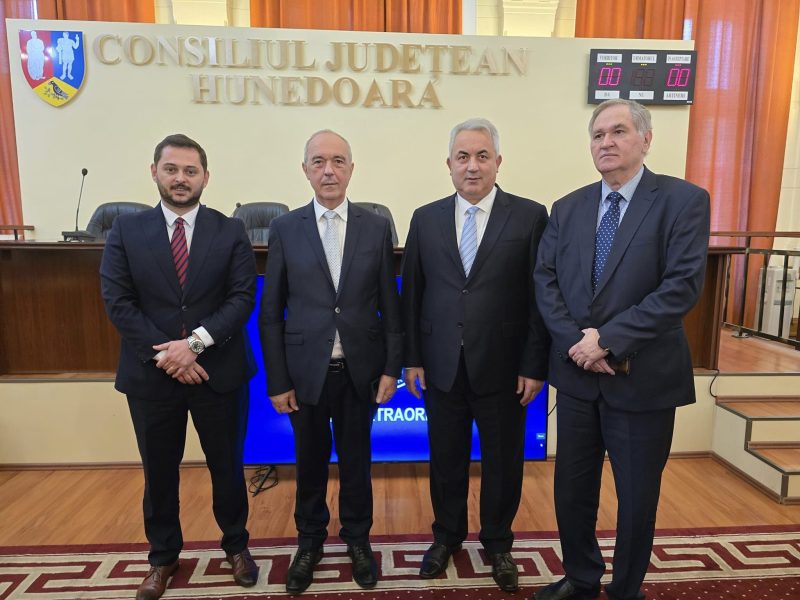 Echipă completă la conducerea Consiliului județean Hunedoara
