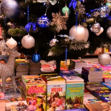 Biblioteca județeană „Ovid Densușianu” Deva pregătește cadouri de carte pentru copii
