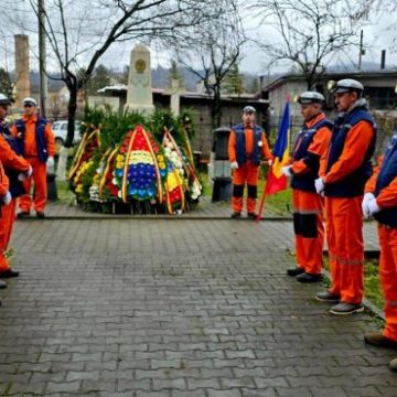 45 de ani de neuitare pentru eroii din subteran, la Mina Livezeni