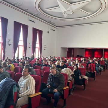 30 de ONG-uri sesizează grave încălcări ale dreptului la informare în dezbaterile publice organizate de Ministerul Mediului pentru proiectul hidroenergetic Livezeni-Bumbești