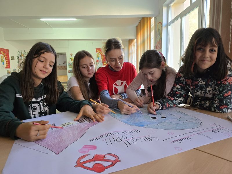 Ziua Internațională a Drepturilor Copilului marcată în Valea Jiului de organizația „Salvați Copiii”