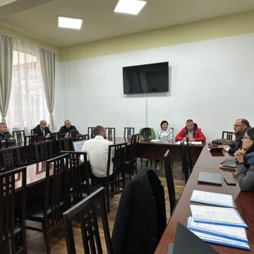 Finanțări BEI pentru eficientizare energetică pentru 30 de blocuri din Valea Jiului