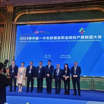 Oportunități de studiu în China pentru studenții Universității din Petroșani și elevii consorțiilor duale partenere