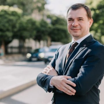 Deva obține două clase în plus pentru liceu în anul școlar 2026-2027