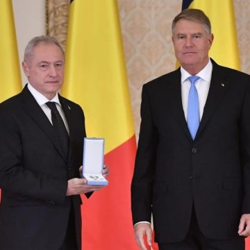 Hunedoreanul Lucian Heiuș decorat de Ziua Națională de Președintele României