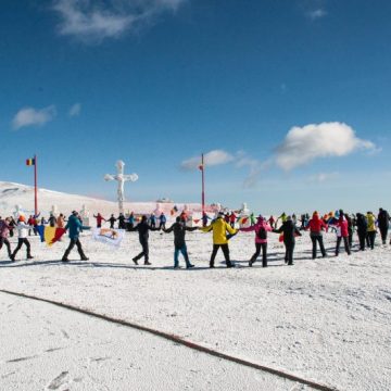 Invitație pentru iubitorii de Nație la marea „Horă a Unirii” de la Pasul Vâlcan