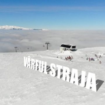 Invitație la Hora Unirii pe Vârful Straja