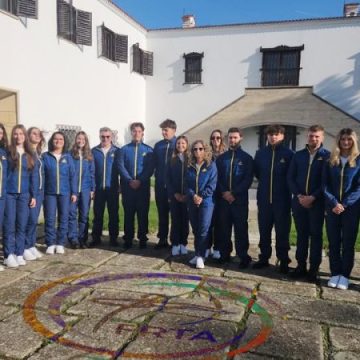 Arcași din Valea Jiului participă în lotul național al României la Campionatele Europene de sală din Turcia