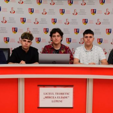 O nouă zi de concurs pentru liceeni în competiția județeană „Citești și câștigi!”