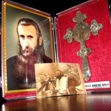 Arsenie Boca a fost proclamat sfânt și intră în calendarul ortodox alături de alți 16 noi sfinți canonizați