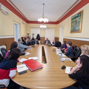 Stadiul de implementare al proiectelor PNRR pe sectorul de turism și cultură, evaluat la Consiliul Județean Hunedoara