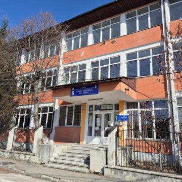 Școala gimnazială „I.D. Sîrbu” din Petrila se transformă: reabilitare pentru un viitor sustenabil energetic