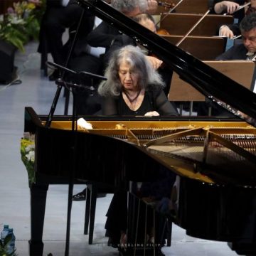 Legendara pianistă Martha Argerich va susține două concerte în cadrul Festivalului Internațional George Enescu din acest an