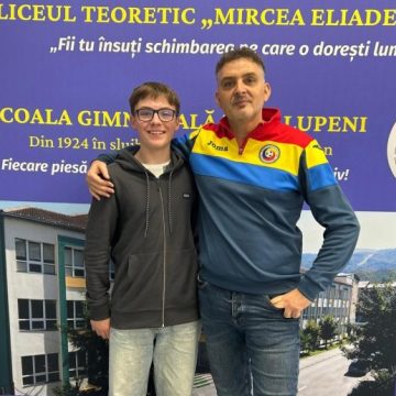 Alexandrul Bîlă, geograful olimpic de la Școala 2 Lupeni care știe drumul spre performanță