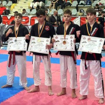 Sportivii CSM ”Mihai Viteazu” și CS Fujin au adus alte 14 medalii naționale la Vulcan