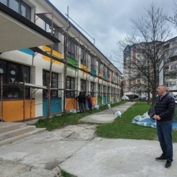 Reabilitarea energetică a Grădiniței ”Lumea Copiilor” din Bărbăteni este aproape de finalizare