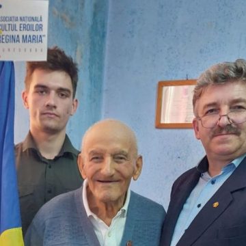 Ultimul veteran hunedorean, mr.(r) Tudor Gheorghe a devenit, de Ziua Veteranilor de Război, membru de onoare al Asociației Naționale „Cultul Eroilor-Regina Maria”