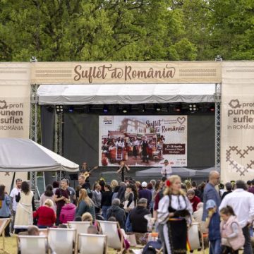 A treia ediție a festivalului Suflet de România, pe Domeniul Regal Săvârșin