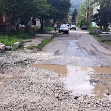 Primăria Lupeni reziliază contractul de lucrări cu firma Telecerna SRL