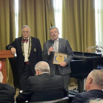 Profesorul universitar Roland Moraru de la Universitatea din Petroșani laureat al unui Premiu al Academiei Oamenilor de Știință din România