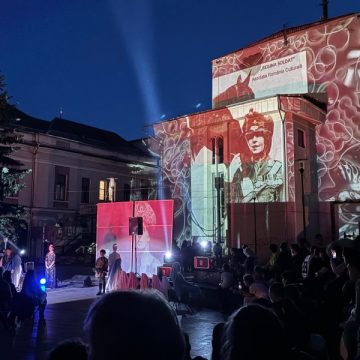 O seară magică sub semnul istoriei la Petroșani