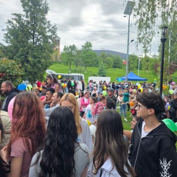 La Vulcan, de Ziua Copiilor, s-a simțit magia copilăriei la fiecare pas