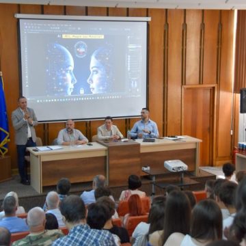 Inteligența Artificială, între Mit, Magie și Meserie – Tinerii din Deva în dialog cu viitorul