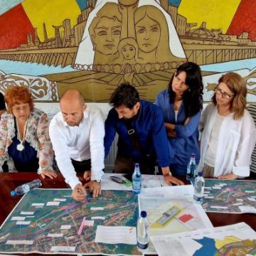 Pregătiri în teren cu specialiștii în fonduri europene, la fosta Mină Petrila