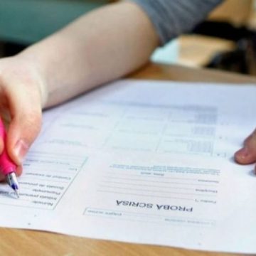 Rata de promovabilitate la Evaluarea Națională este de 82% în județul Hunedoara
