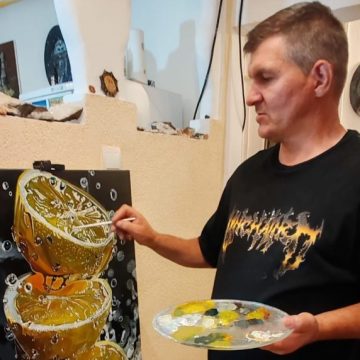 Artistul lupenean Ioan Frătuțiu pe simezele unor expoziții de pictură din București și Milano