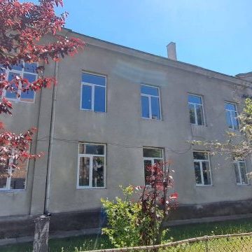 Încep lucrările de extindere și modernizare la Grădinița „Lumea Copiilor” din Lupeni