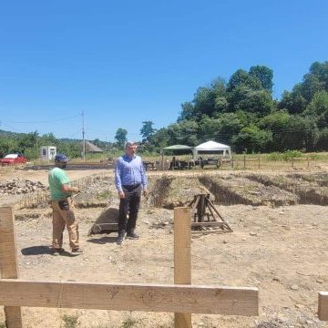 La Lupeni a început construcția celor 6 blocuri de tip n-ZEB pentru medici, profesori și tinere familii