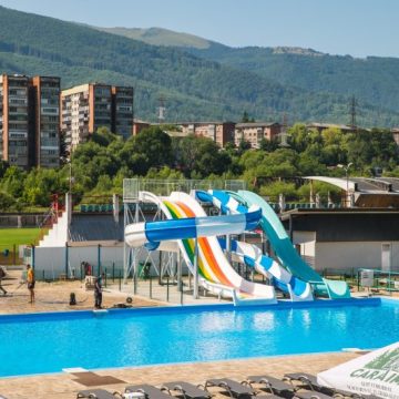Aqua Park Lupeni, o nouă investiție a SC Comexim R, își deschide porțile