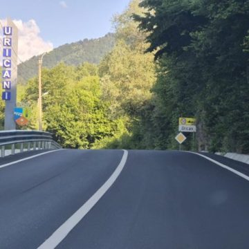 Cu implicarea activă a primarului Dănuț Buhăescu, e drum bun pe DN66A pe raza stațiunii turistice Uricani
